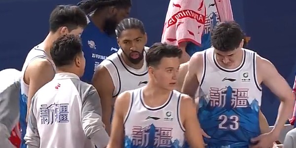 九游体育-广东队领先18分输球！记者3问杜锋：张皓嘉为何打这么久？