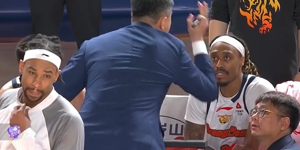 九游体育-广东队领先18分输球！记者3问杜锋：张皓嘉为何打这么久？