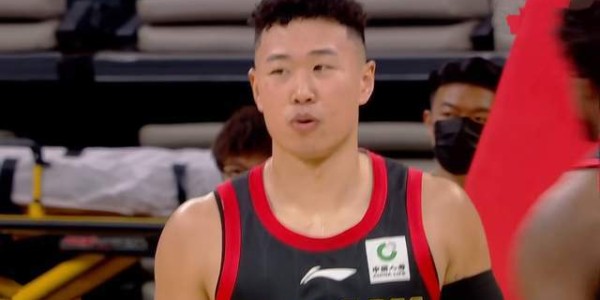 九游官网-新外援4记三分，辽宁男篮逆转深圳 赵继伟关键球果断 莫兰德21+13