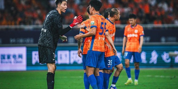 九游娱乐-仅口头约定！引发中超大讨论，山东泰山新援：影响格局的关键1环